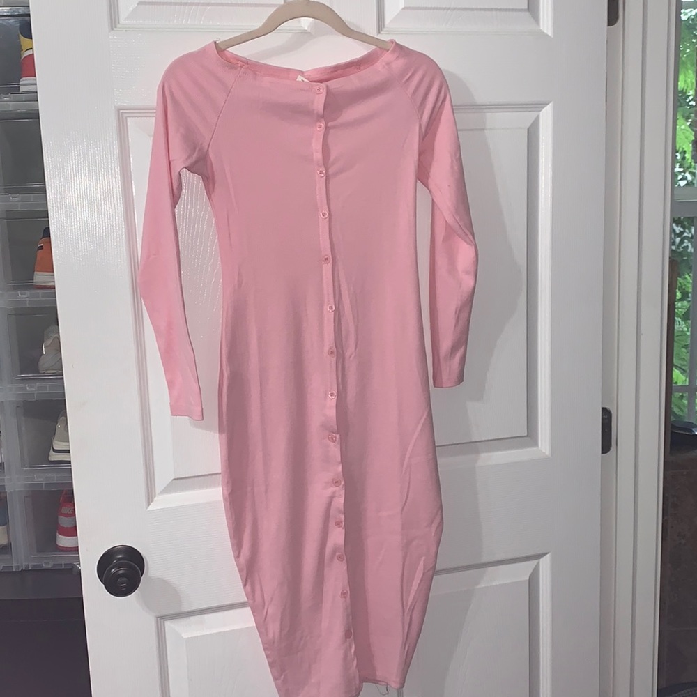 Long sleeve long pink dress